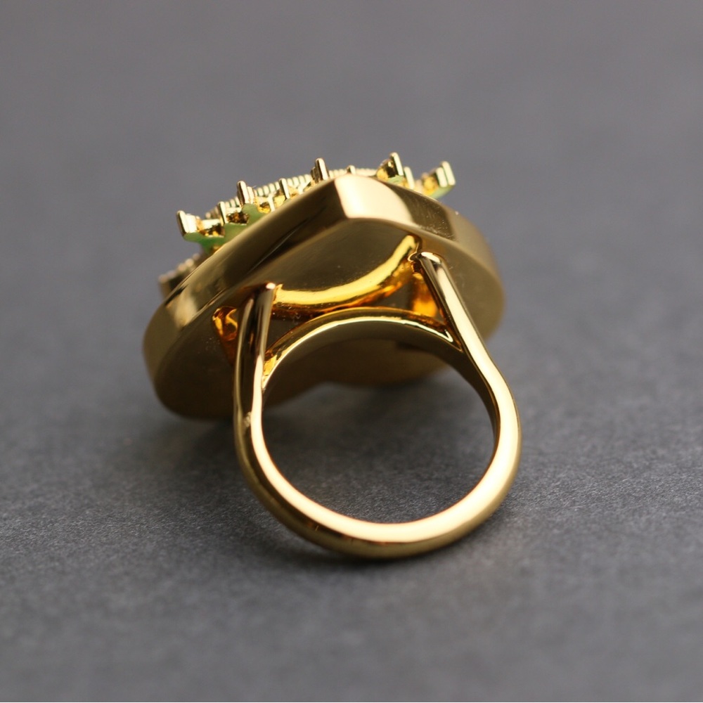 Kurt Geiger Evil Eye Heart Cocktail Ring - Picture 8 of 9